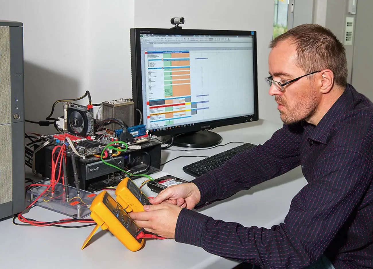 Ремонт компьютеров в Дубровке с выездом на дом