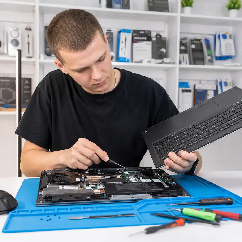 заменить клавиатуру на ноутбуке Acer во Всеволожске